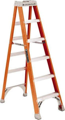 Louisville - 3 Steps, 4' High, Type IA Rating, Fiberglass Step Ladder - 300 Lb Capacity, 19-9/16" Base Width - Industrial Tool & Supply