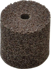 3M - 1" Diam, 1" Face Width, 3/16" Center Hole, Medium Grade, Aluminum Oxide Deburring Wheel - Unitized, Hard Density 7 Grade, 35,100 RPM - Industrial Tool & Supply