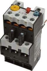 Eaton Cutler-Hammer - 4 to 6 Amp, 690 VAC, Thermal IEC Overload Relay - Trip Class 10, For Use with 7-15 A Contactors - Industrial Tool & Supply