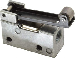 ARO/Ingersoll-Rand - 0.195 CV Rate & 7.5 CFM 3 Way Air Valve - Roller Lever, Spring Return, 150 Max psi - Industrial Tool & Supply