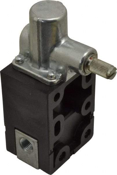 ARO/Ingersoll-Rand - 0.195 CV Rate & 7.5 CFM 3 Way Air Valve - Clockwise & Counterclockwise, Spring Return, 150 Max psi - Industrial Tool & Supply