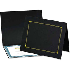 UNIVERSAL - Document Protectors Type: Certificate/Document Holder Width (Inch): 9.75 - Industrial Tool & Supply