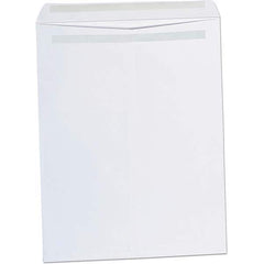 UNIVERSAL - Mailers, Sheets & Envelopes Type: Catalog Envelope Style: Self Adhesive - Industrial Tool & Supply