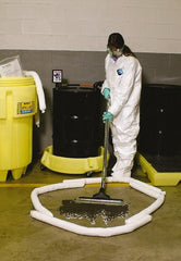 Enpac - Drum-Top Vacuum Heads Power Type: Air Powered Application Type: Wet Drum Vacuum Head - Industrial Tool & Supply