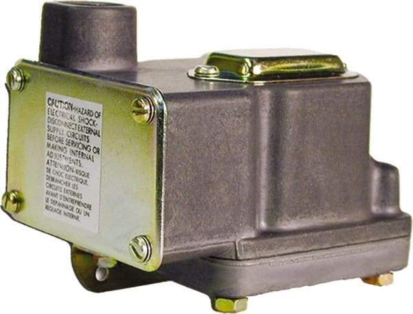 Barksdale - 0.3 to 3 psi Adjustable Range, 10 Max psi, Diaphragm Pressure Switch - 1/4 NPT Female, Screw Terminals, SPDT Contact, 304SS Wetted Parts, 0.5% Repeatability - Industrial Tool & Supply