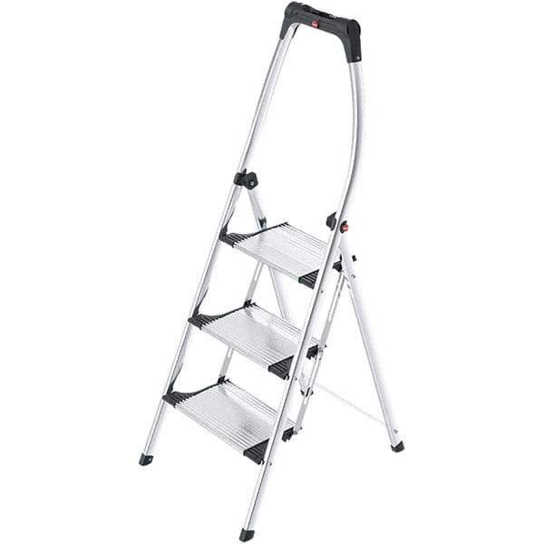 Hailo - 3 Steps, 4' 8" High, EN14183 Rating, Aluminum Step Ladder - 330 Lb Capacity, 21-17/64" Base Width - Industrial Tool & Supply