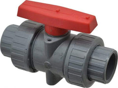 Simtech - 1" Pipe, Full Port, CPVC True Union Design Ball Valve - Inline - Two Way Flow, FNPT x FNPT (with Socket Adapter) Ends, Tee Handle, 232 WOG - Industrial Tool & Supply