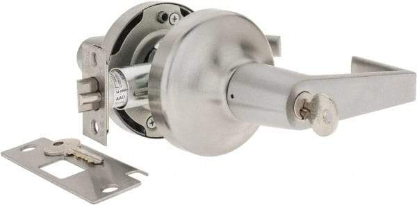Yale - Grade 2 Entrance Lever Lockset - 2-3/4" Back Set, 6 Pin Para Keyway Cylinder, US26D/Satin Chrome Plated Finish - Industrial Tool & Supply