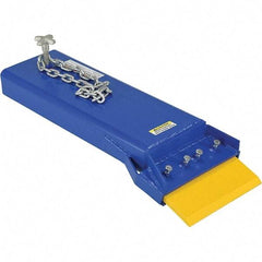Vestil - Truck Floor Scraper - Industrial Tool & Supply