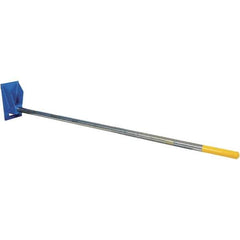 Vestil - 2,200 Lb Capacity Rug Ram/Carpet Pole - 11-1/2" Wide x 20-1/2" High - Industrial Tool & Supply