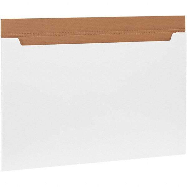 Made in USA - 24" Wide x 36" Long x 2-1/2" High Rectangle Crush Proof Mailers - 1 Wall, White - Industrial Tool & Supply