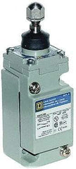 Square D - SPDT, NC/NO, 600 Volt Screw Terminal, Plunger Actuator, General Purpose Limit Switch - 1, 2, 4, 6, 12, 13, 6P NEMA Rating, IP67 IPR Rating - Industrial Tool & Supply