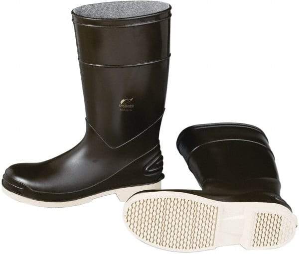 Dunlop Protective Footwear - Men's Size 6 Medium Width Plain Knee Boot - Brown, PVC Upper, 15" High, Chemical Resistant - Industrial Tool & Supply