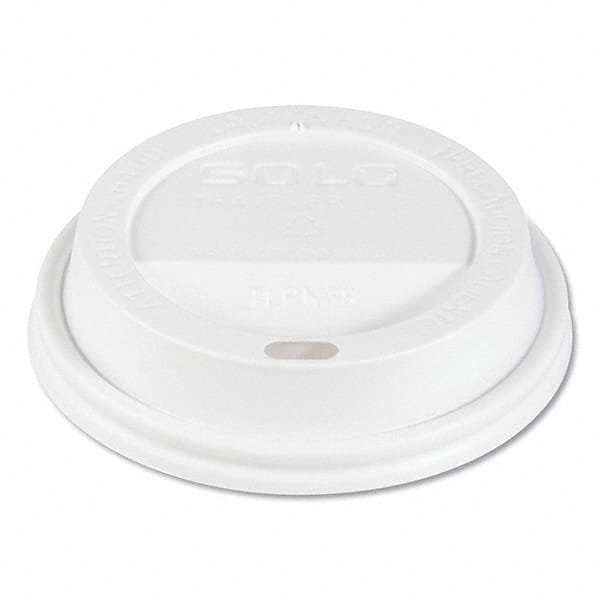 DART - Traveler Cappuccino Style Dome Lid, Fits 10 oz Cups, White, 100/Pack, 10 Packs/Carton - Industrial Tool & Supply