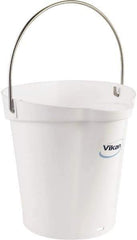 Vikan - 1-1/2 Gal, Polypropylene Round White Single Pail with Pour Spout - Handle Included - Industrial Tool & Supply