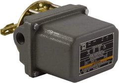 Square D - 7 and 9 NEMA Rated, DPST-DB, Float Switch Pressure and Level Switch - 575 VAC, Line-Load-Load-Line Terminal - Industrial Tool & Supply