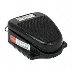 LINEMASTER - 1 Treadle, 15 Amp, 1/2 hp, Momentary (MO), DPDT, Electric Foot Switch - 1 NEMA Rated, IP20, Cast Iron, 4-1/2" Long x 3-1/2" Wide x 1-3/4" High - Industrial Tool & Supply