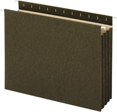 UNIVERSAL - 8-1/2 x 11", Letter Size, Standard Green, Hanging File Folders with Box Bottom - 11 Point Stock - Industrial Tool & Supply