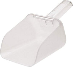 Rubbermaid - 32 oz Clear Polycarbonate Flat Bottom Scoop - 4.8" Wide x 4.7" Deep Bowl, 10.8" OAL - Industrial Tool & Supply