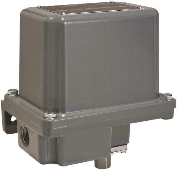 Square D - 7 and 9 NEMA Rated, SPDT, 5 to 250 psi, Electromechanical Pressure and Level Switch - Adjustable Pressure, 120 VAC at 6 Amp, 125 VDC at 0.22 Amp, 240 VAC at 3 Amp, 250 VDC at 0.27 Amp, 1/4 Inch Connector, Screw Terminal, For Use with 9012G - Industrial Tool & Supply