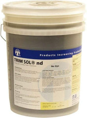 Master Fluid Solutions - Trim SOL nd, 5 Gal Pail Cutting & Grinding Fluid - Water Soluble, For Cutting, Grinding - Industrial Tool & Supply
