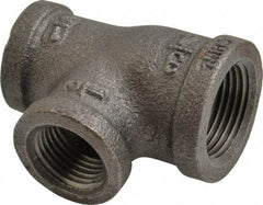 B&K Mueller - Size 3/4 x 1/2", Class 150, Malleable Iron Black Pipe Reducing Tee - 150 psi, Threaded End Connection - Industrial Tool & Supply