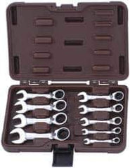 Paramount - 9 Piece, 1/4" to 3/4", Stubby Ratcheting Reversible Combination Wrench Set - Inch Measurement Standard, Full Polish Chrome Finish, Comes in Blow Molded Case - Industrial Tool & Supply