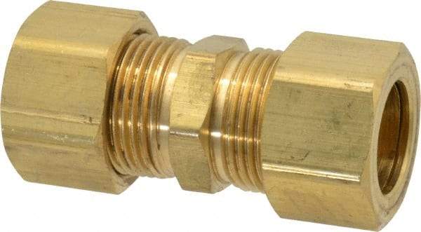 Parker - 5/8" OD, Brass Union - 150 Max Working psi, -65 to 250°F, Comp x Comp Ends - Industrial Tool & Supply