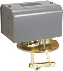 Square D - 1 NEMA Rated, DPST-DB, Float Switch Pressure and Level Switch - 575 VAC, Line-Load-Load-Line Terminal - Industrial Tool & Supply