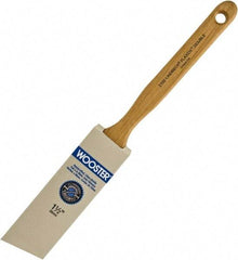 Wooster Brush - 1-1/2" Angled Hog Sash Brush - 2-7/16" Bristle Length, 7-7/8" Maple Fluted Handle - Industrial Tool & Supply