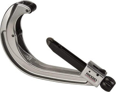 Ridgid - 4" to 6-5/8" Pipe Capacity, Quick Acting Tube Cutter - Cuts Copper, Aluminum, Brass, 12" OAL - Industrial Tool & Supply