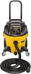 DeWALT - 10 Gal, Plastic Tank, Wet/Dry, Vacuum - 1.85 hp, 15 Amps - Industrial Tool & Supply