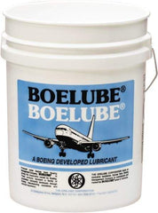 Boelube - BoeLube, 5 Gal Pail Cutting Fluid - Liquid, For Grinding, Sawing, Stamping, Near Dry Machining (NDM) - Industrial Tool & Supply