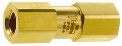 Parker - 3,000 Max psi, 3/8" Pipe, FNPT x FNPT End Connections, Brass Instrumentation Filter - Micro Rating 1, Viton Seal - Industrial Tool & Supply