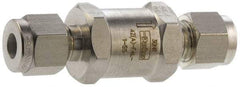 Parker - 6,000 Max psi, 1/8" Pipe, Stainless Steel Instrumentation Filter - Micro Rating 1, 316 Grade, Viton Seal - Industrial Tool & Supply