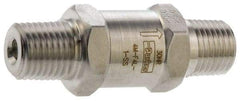 Parker - 6,000 Max psi, 1/4" Pipe, MNPT x MNPT End Connections, Stainless Steel Instrumentation Filter - Micro Rating 1, 316 Grade, Viton Seal - Industrial Tool & Supply