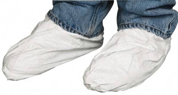 Dupont - Size Universal, Tyvek, Standard Shoe Cover - White, Non-Chemical Resistant - Industrial Tool & Supply