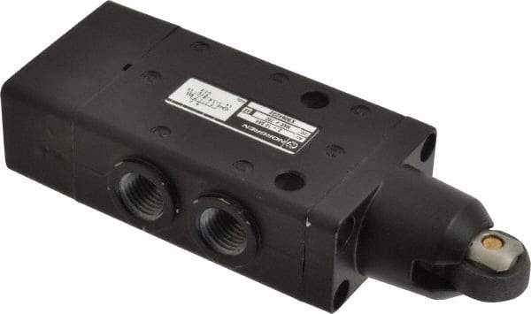 Norgren - 0.98 CV Rate, 1/4" NPT Inlet 5/2 Super Mechanical Valve - 1/4" NPT Inlet, Packed Spool Valve, Roller Actuator - Industrial Tool & Supply