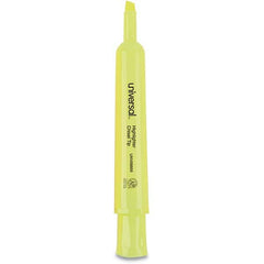 Highlighter Marker: Fluorescent Yellow, Fluorescent, Chisel Point 36 Pc